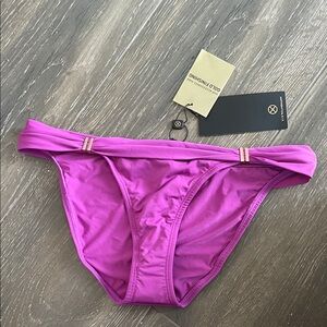 Vix Bia Full Bikini Bottom Size Small Magenta Gold Finishing